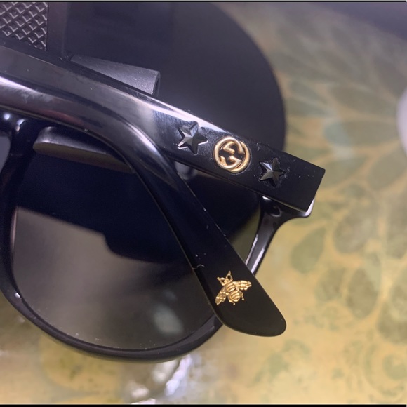 Gucci Glasses - Picture 5 of 8